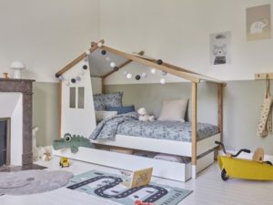 Comment créer une décoration de chambre d'enfant ludique et fonctionnelle